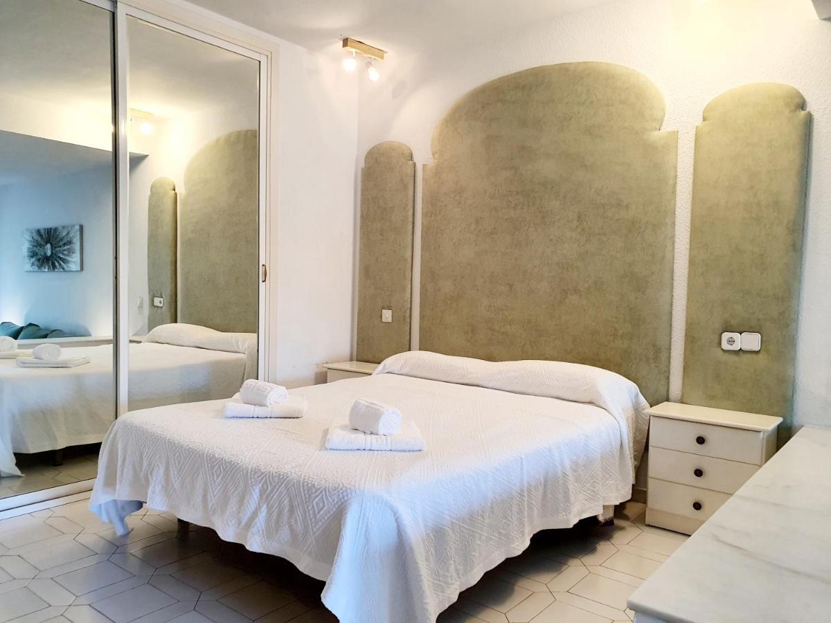 Miraflores Town Studio Sitio de Calahonda エクステリア 写真