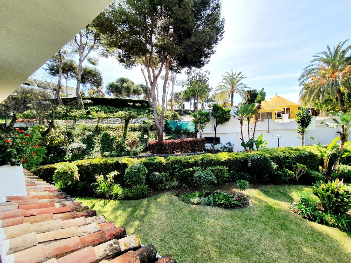 Miraflores Town Studio Sitio de Calahonda エクステリア 写真