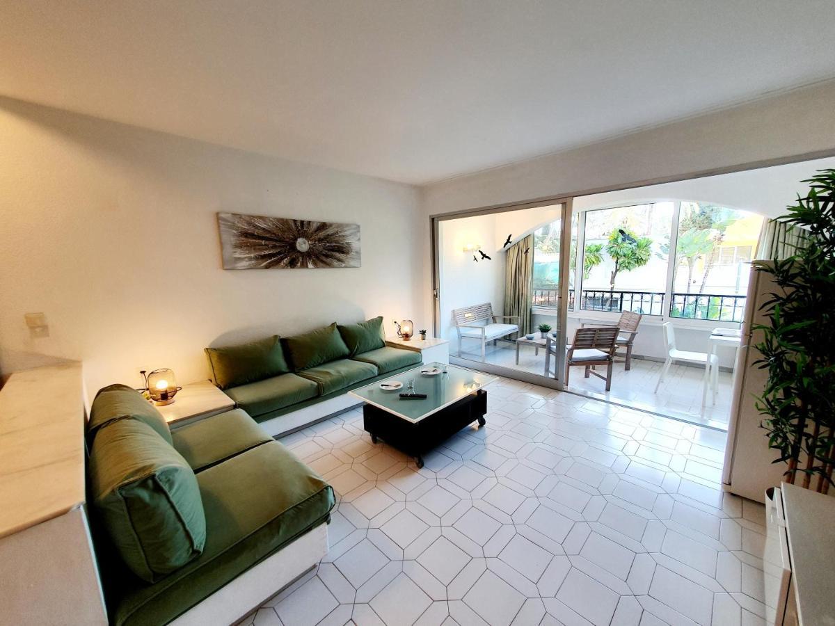 Miraflores Town Studio Sitio de Calahonda エクステリア 写真